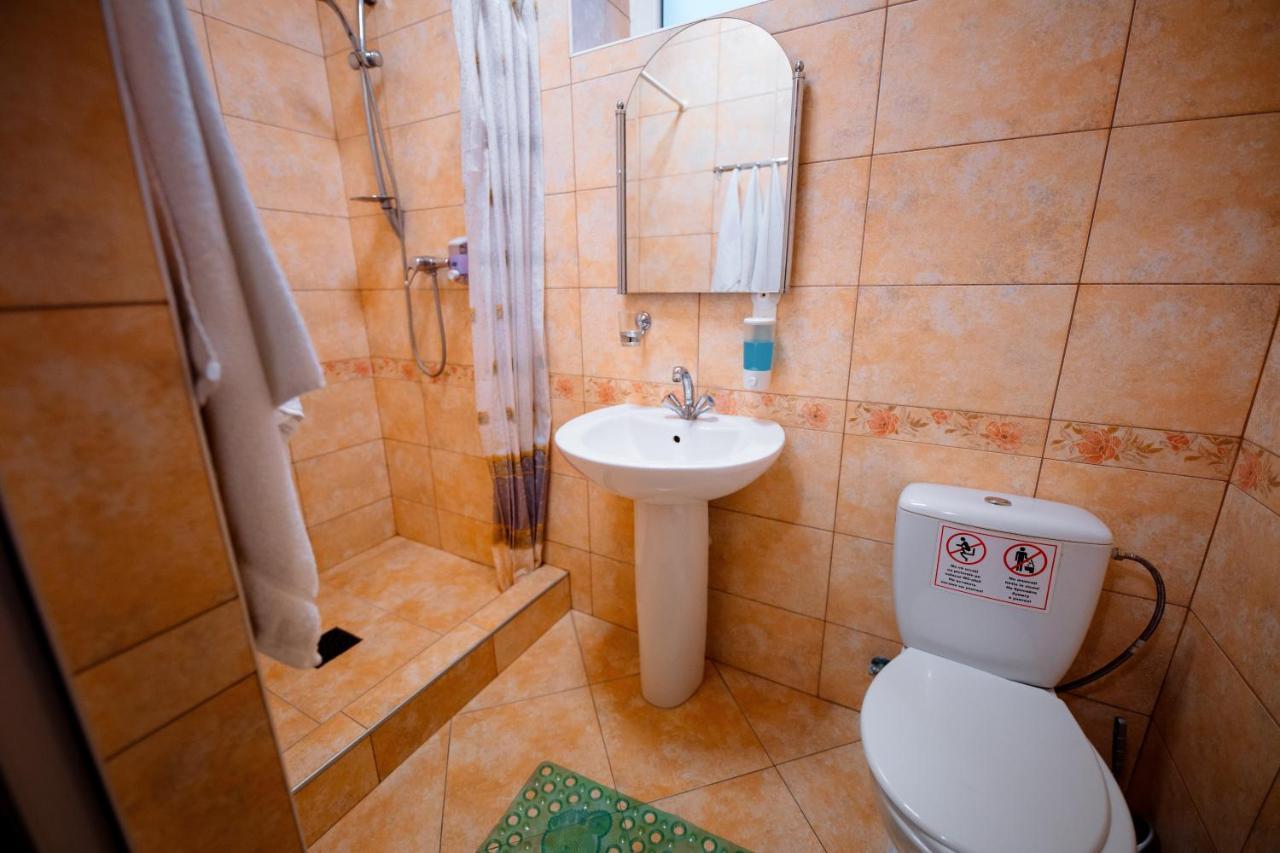 Villa Turistica Oasis Cahul Bagian luar foto